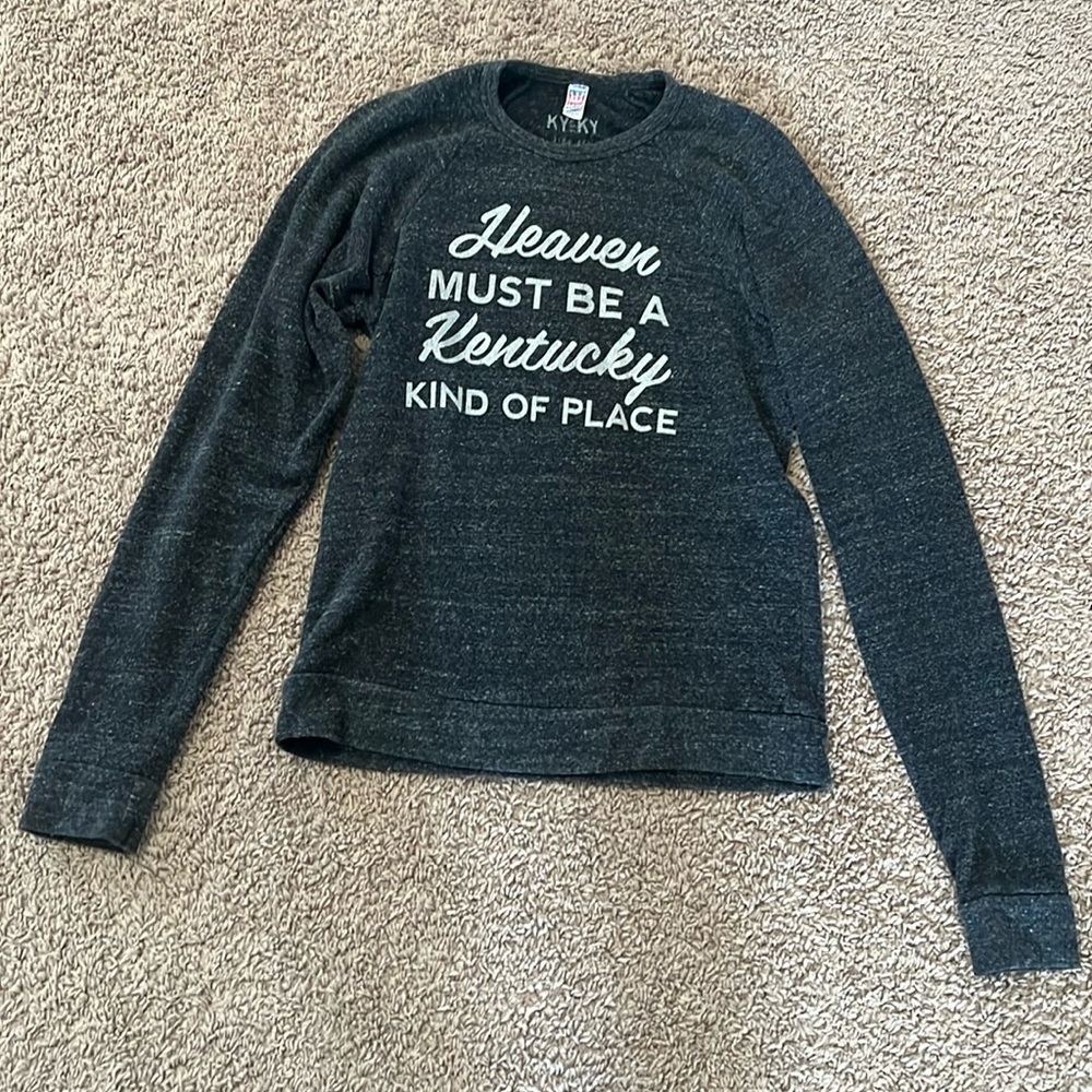 Women’s small so soft sweater